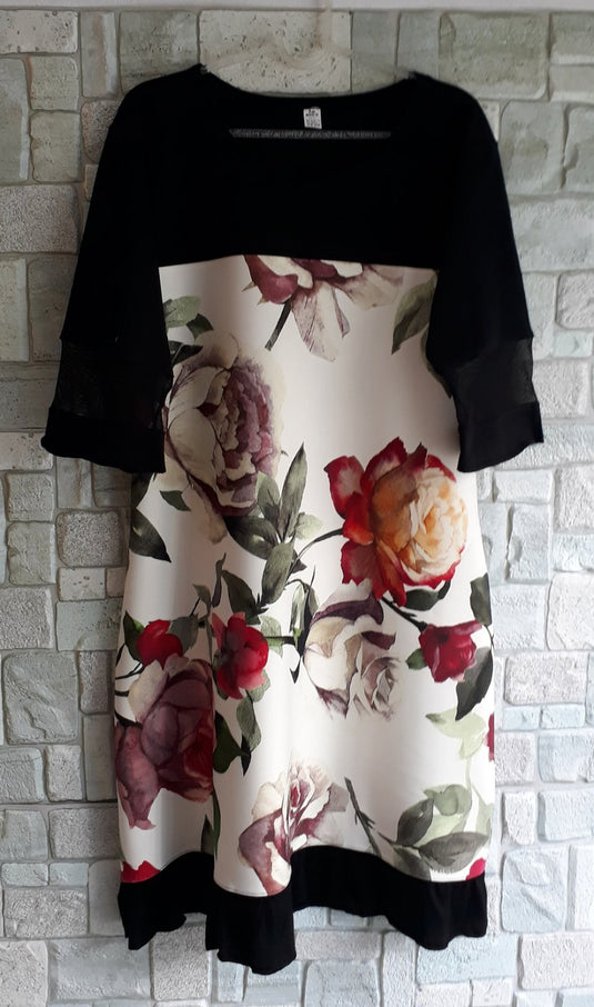 Рокля МАКСИ нежни рози