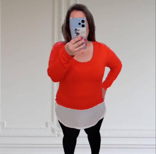 Червена туника с тюл