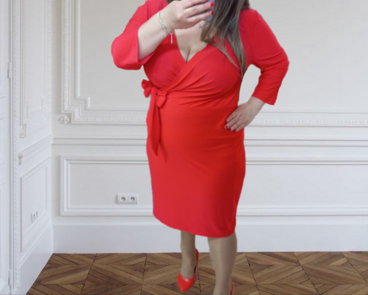 Червена рокля "Прегърни ме"